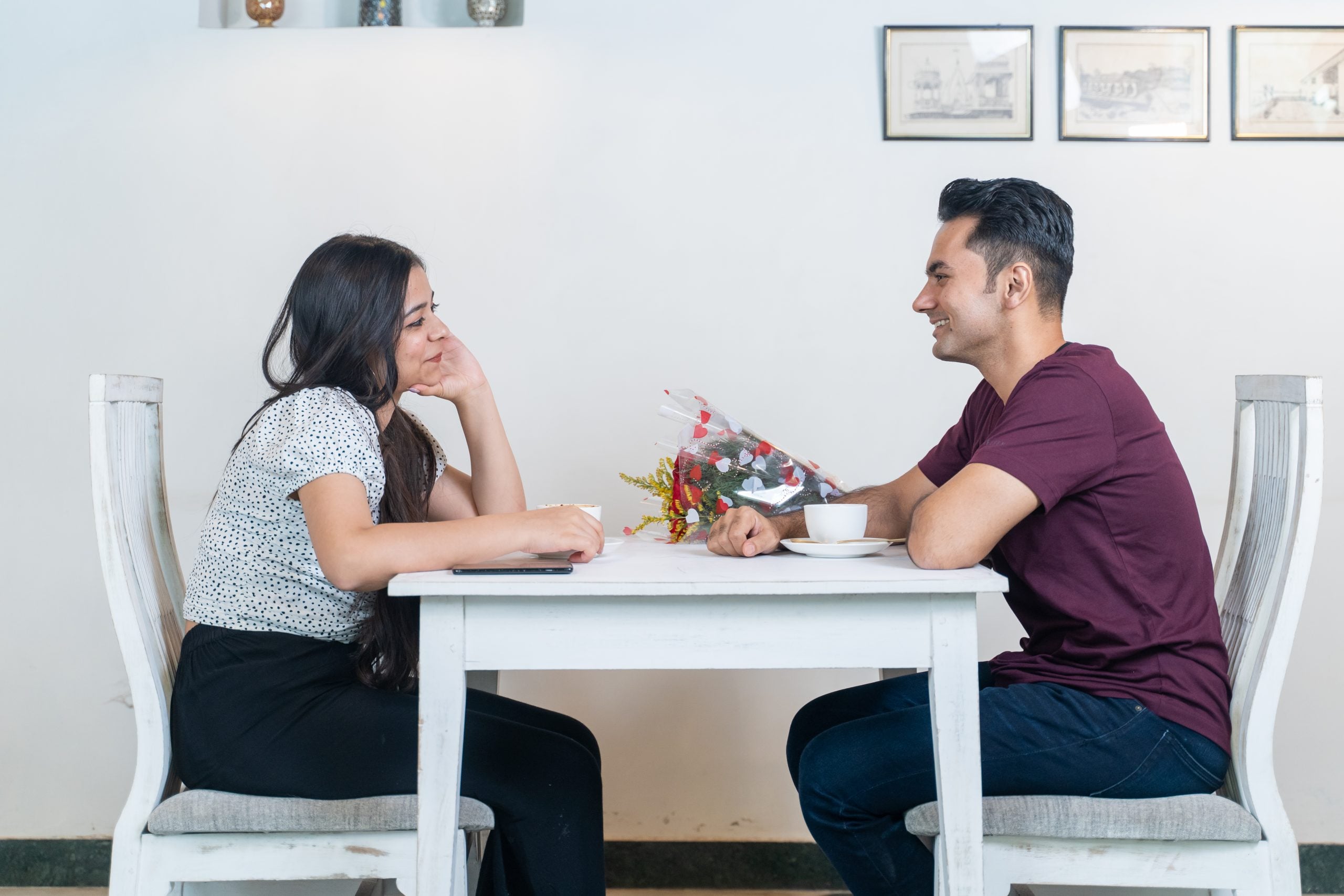 Elegant speed dating venue with sophisticated atmosphere